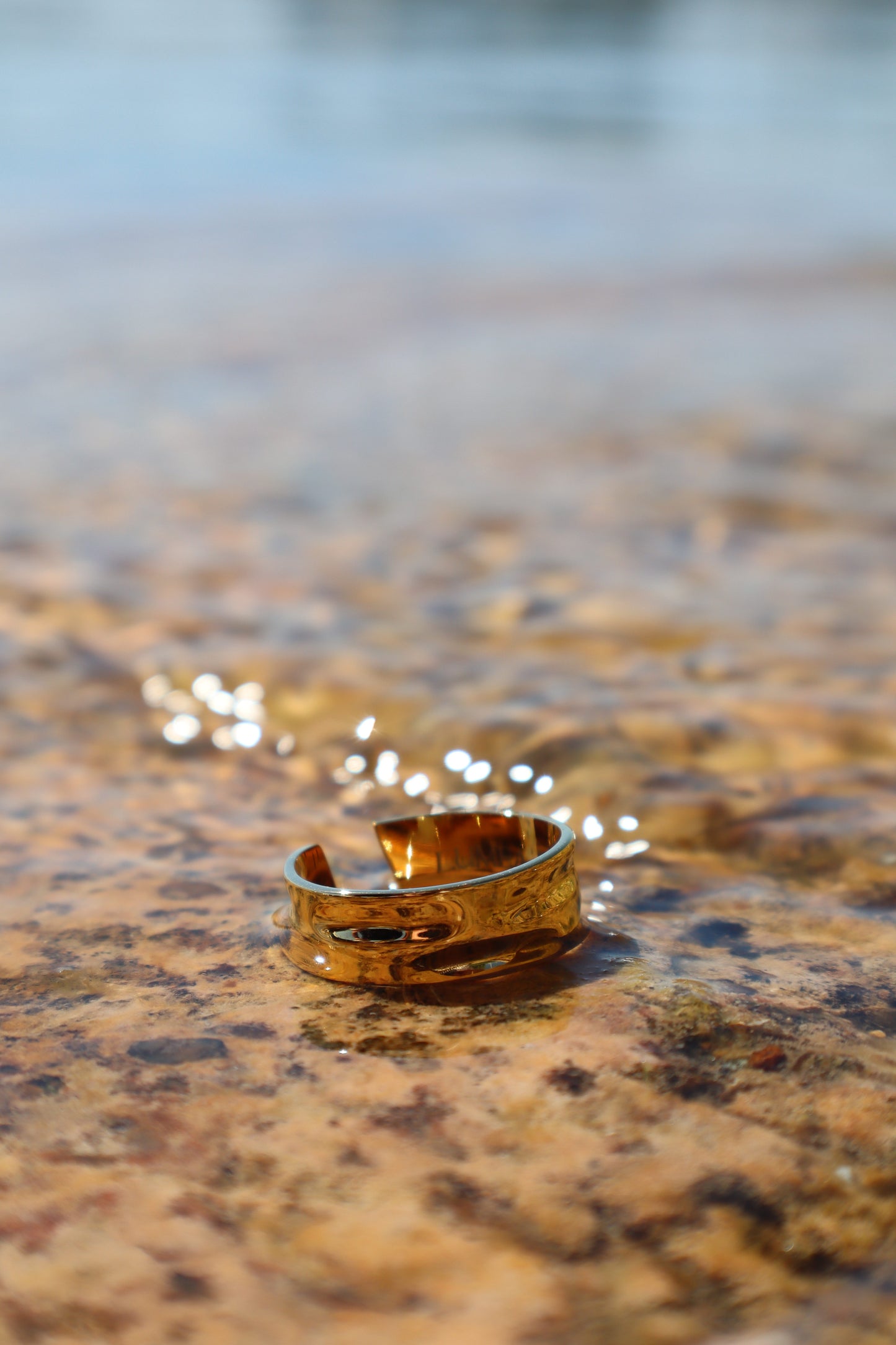 OCEAN CUFF RING