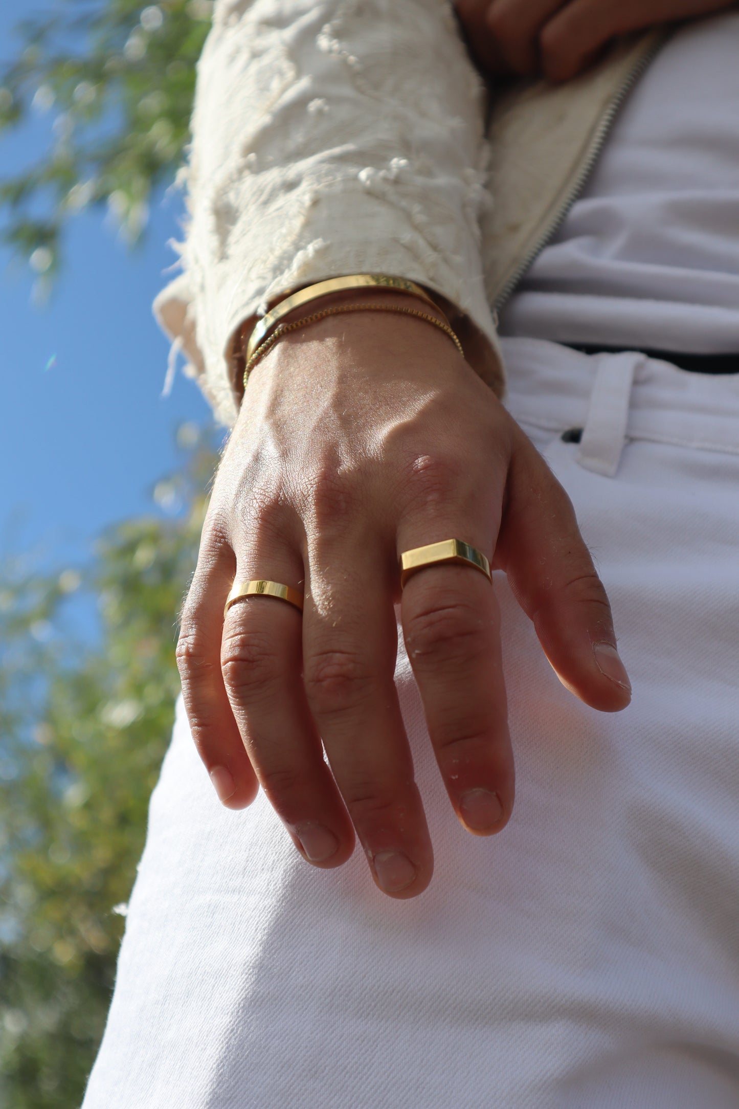 SIGNET CUFF RING
