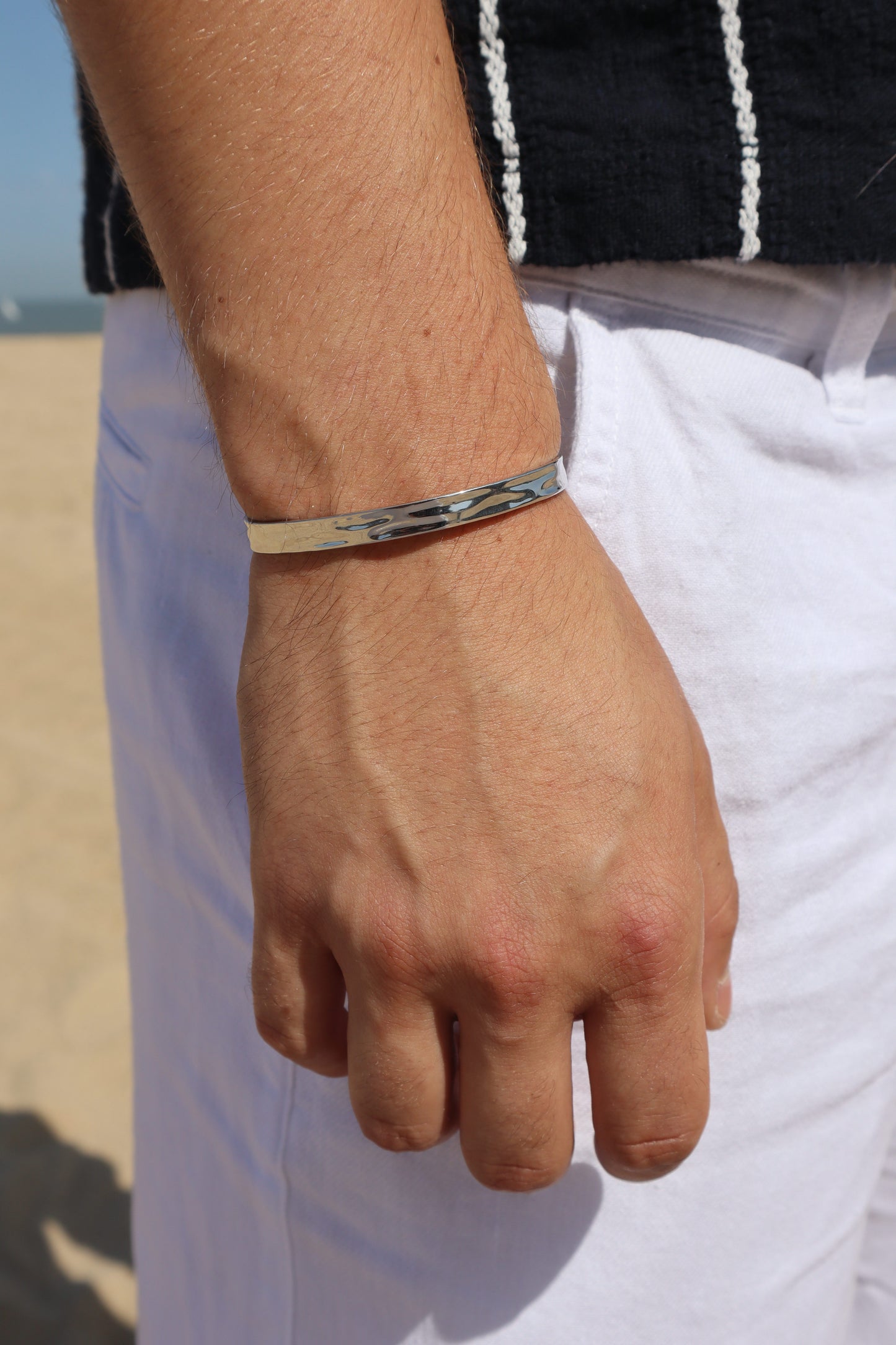 OCEAN CUFF BRACELET